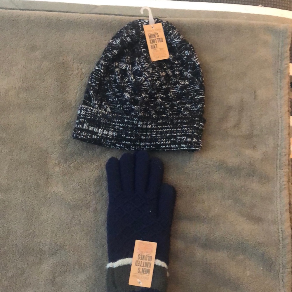 Men’s Beanie & Gloves